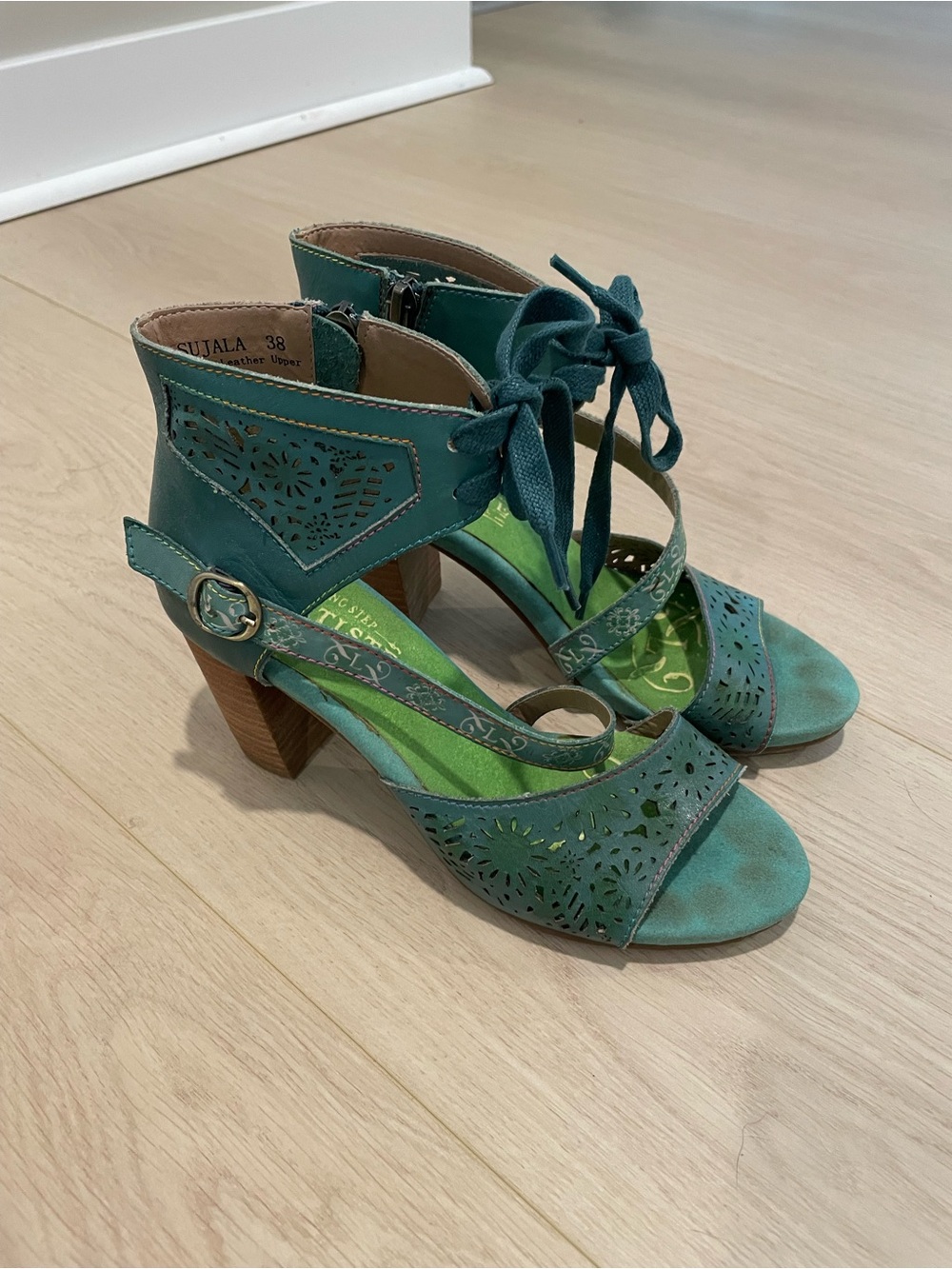 Women's Teal Cutout Lace-Up Block Heel Sandals